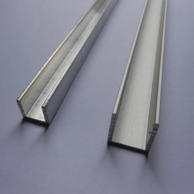 열연 채널강 (Hot Rolled Channel Steel)